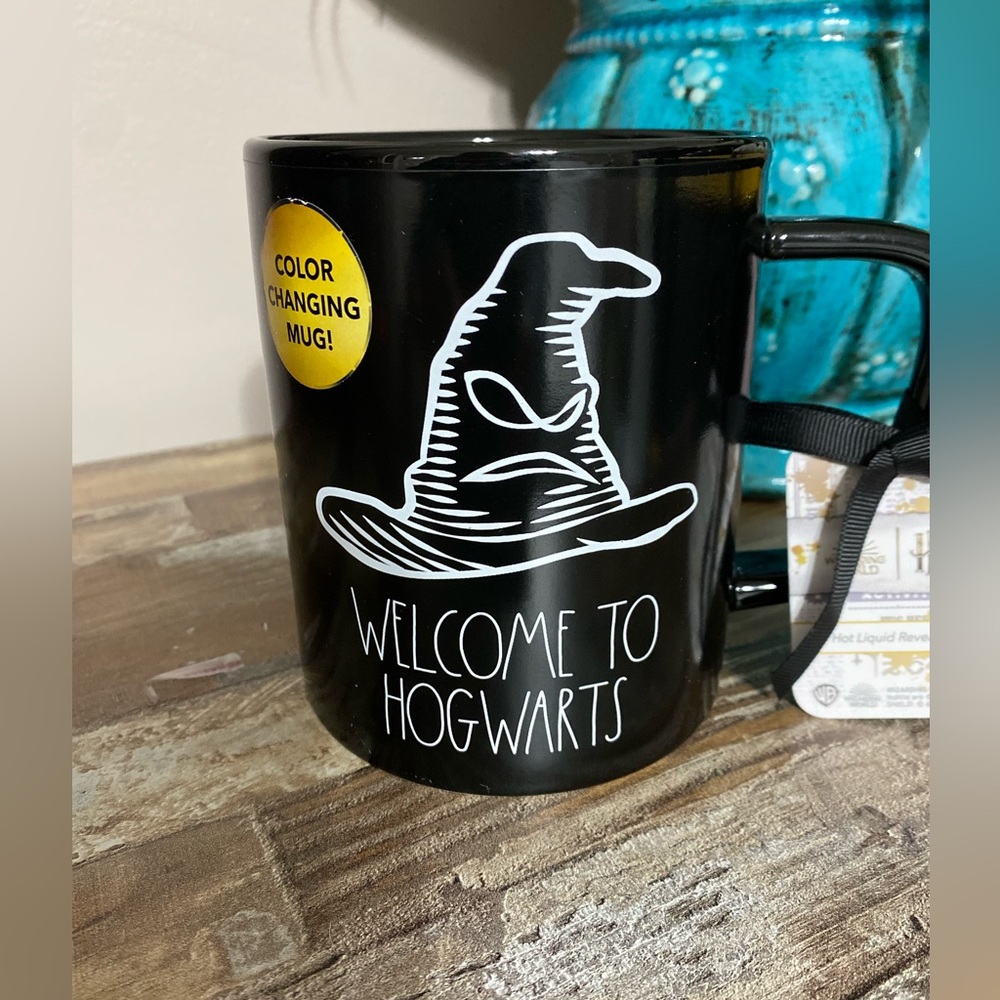 Rae Dunn Welcome to Hogwarts color changing Slytherin mug, NWT
